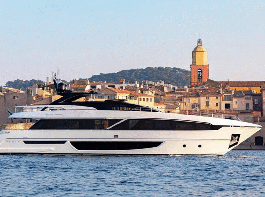 Luxury Yacht Charter Saint-Tropez Luxury Yacht Charter Saint-Tropez